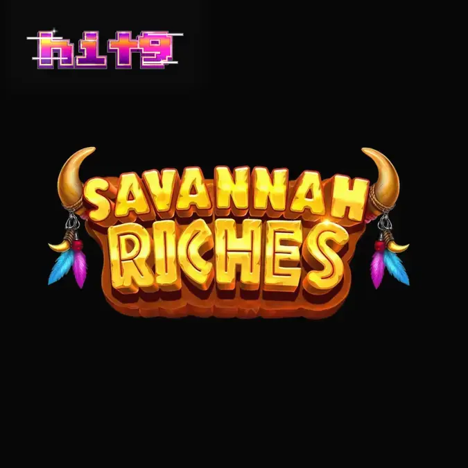Pemandangan matahari terbenam di sabana Afrika dengan simbol-simbol hewan liar dalam slot Savannah Riches.